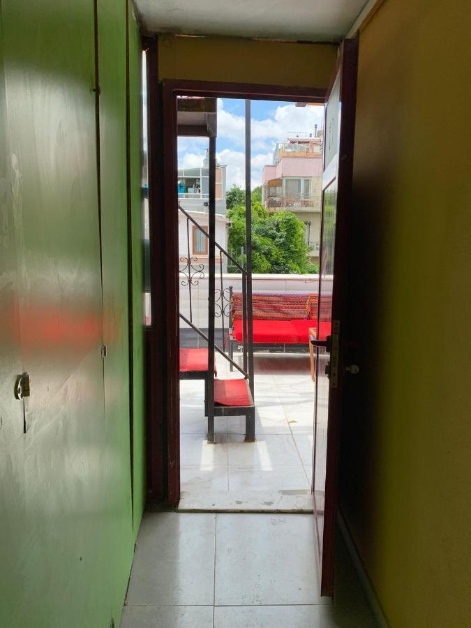 Kaki Hostel Istanbul Exteriör bild